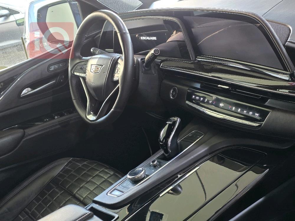 كاديلاك اسكاليد